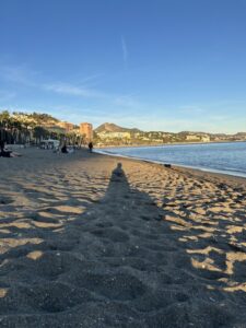 虜になったマラガの海